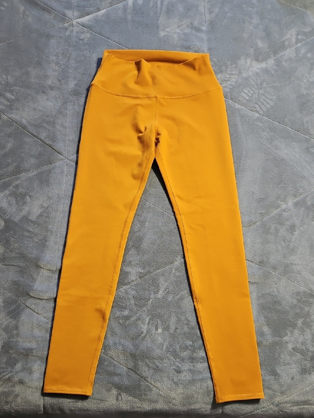 ALO YOGA PANTS